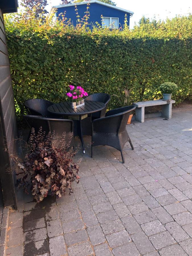 Nyistandsat Hojloftet Kaelderlejlighed Pa 70 M2 I Viborg Centrum, Med Plads Til 4 Personer מראה חיצוני תמונה