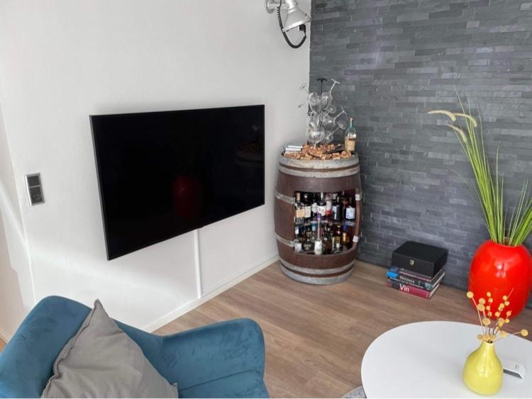 Nyistandsat Hojloftet Kaelderlejlighed Pa 70 M2 I Viborg Centrum, Med Plads Til 4 Personer מראה חיצוני תמונה